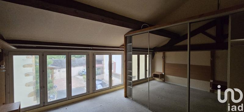 Maison - 350 m² - 11 pièces