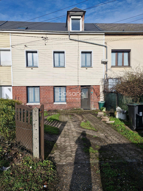 Maison - 108 m² - 6 pièces