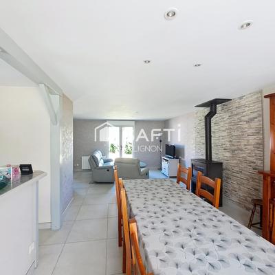 Maison - 96 m² - 6 pièces