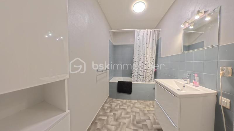 Appartement - 48 m² - 2 pièces