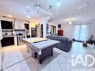 Maison - 160 m² - 5 pièces