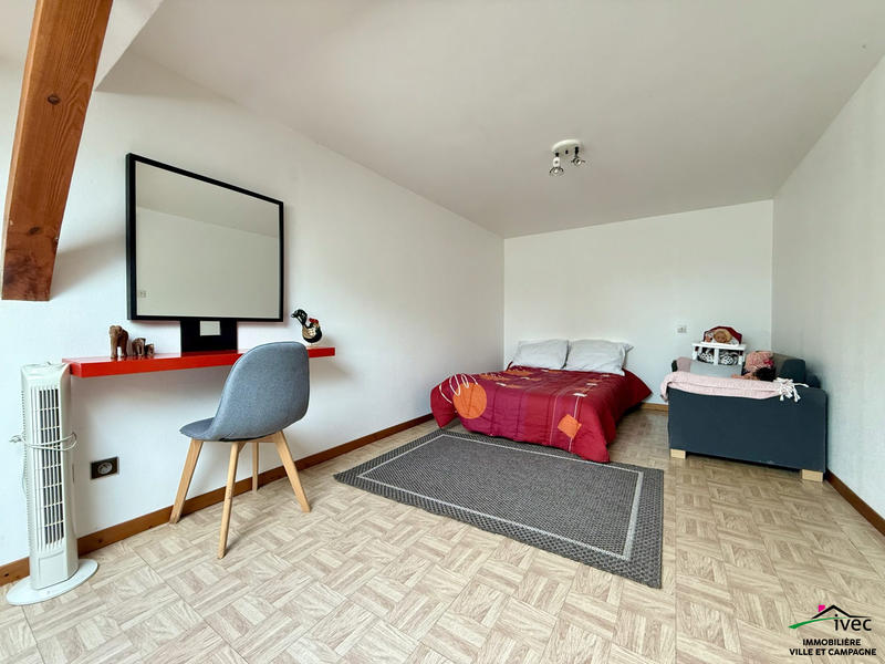 Maison - 149 m² - 6 pièces