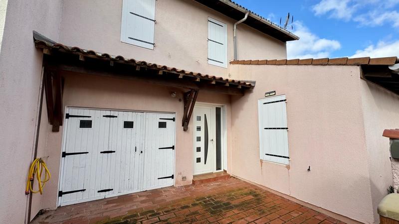 Maison - 91 m² - 4 pièces