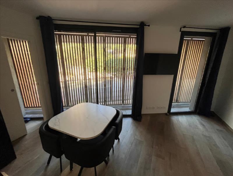 Studio - 19 m² - 1 pièce