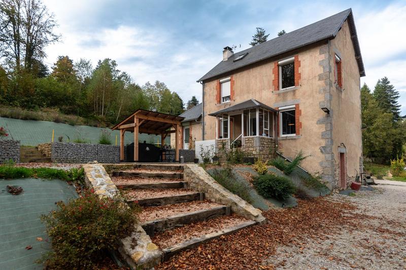 Maison - 118 m² - 5 pièces