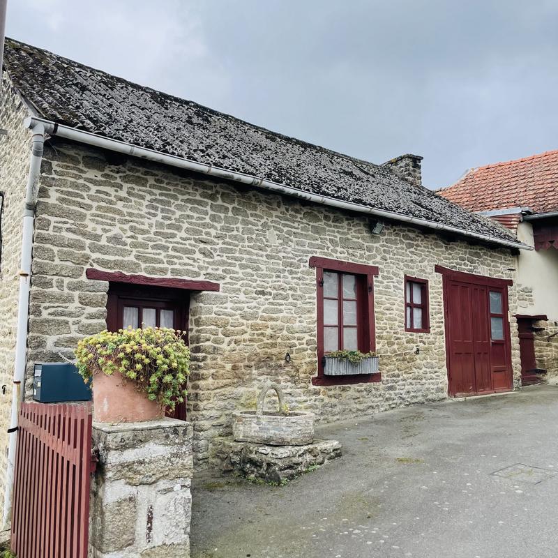 Maison ancienne - 77 m² - 11 pièces