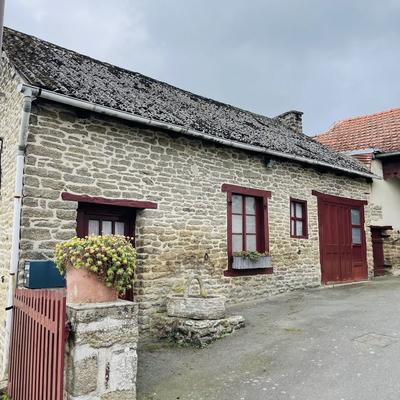 Maison ancienne - 77 m² - 11 pièces