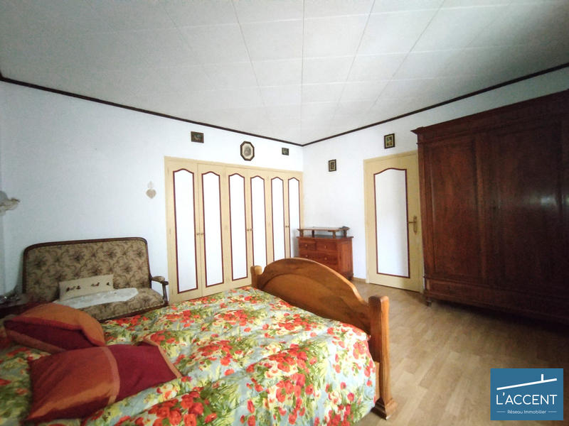 Maison - 120 m² - 4 pièces