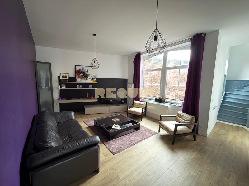 Appartement - 96 m² - 5 pièces