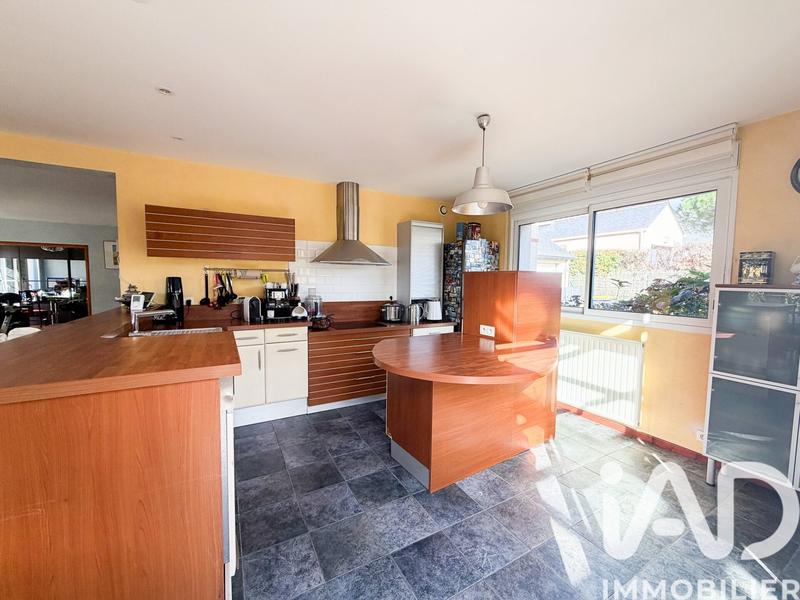 Maison - 190 m² - 9 pièces