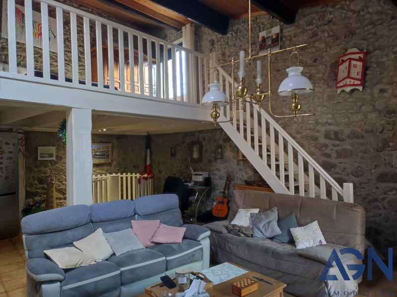 Maison - 145 m² - 4 pièces