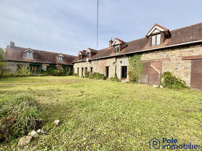 Maison ancienne - 300 m² - 10 pièces