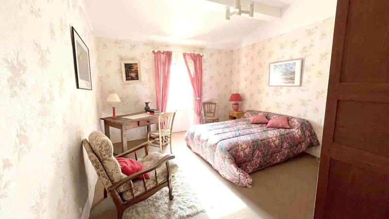 Maison - 199 m² - 7 pièces