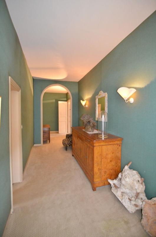 Maison - 324 m² - 8 pièces