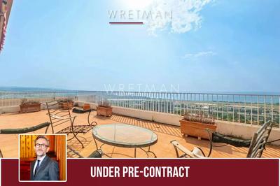 Appartement - 179 m² - 5 pièces