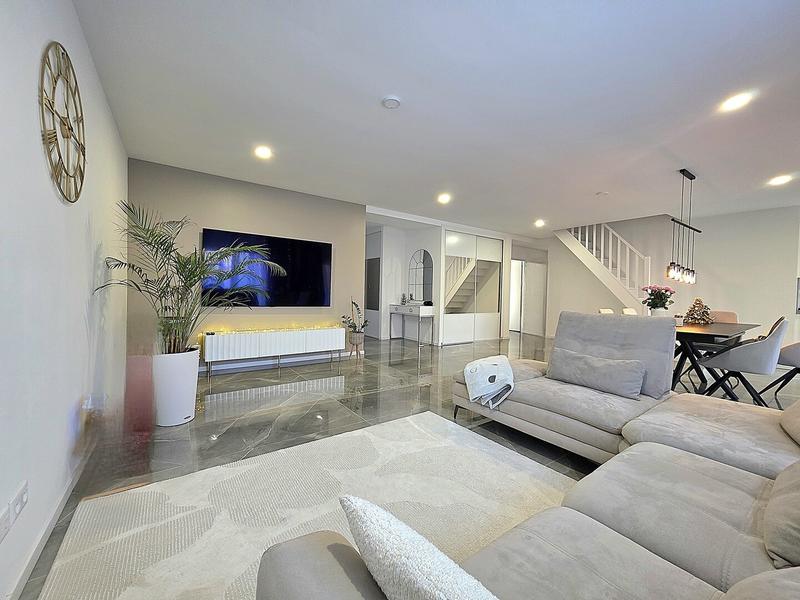 Maison - 148 m² - 6 pièces