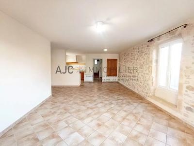 Appartement - 115 m² - 4 pièces