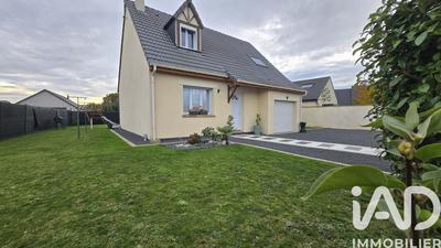 Maison - 93 m² - 5 pièces