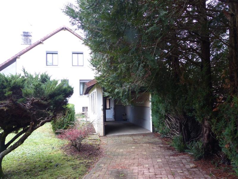 Maison - 194 m² - 7 pièces