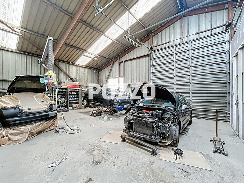 Local d'activité / Entrepôt - 800 m²