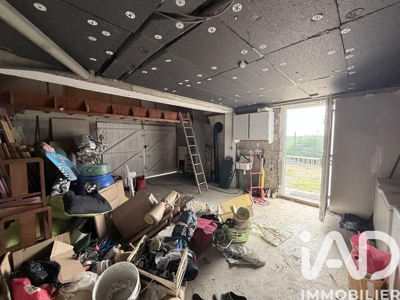 Maison - 186 m² - 9 pièces