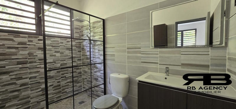 Appartement - 93 m² - 4 pièces