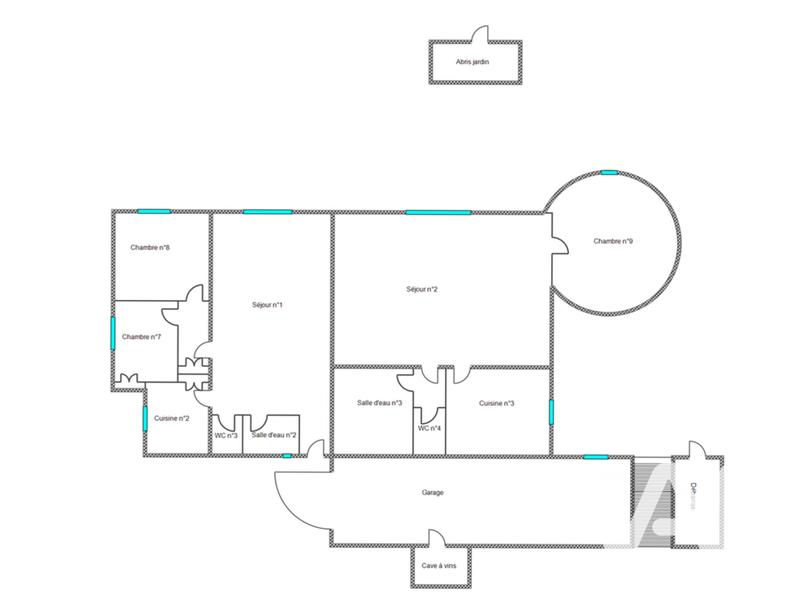 Maison - 260 m² - 14 pièces