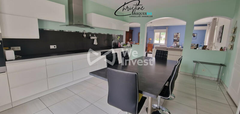 Villa - 160 m² - 5 pièces