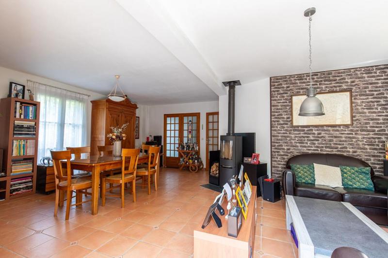 Maison - 130 m² - 6 pièces