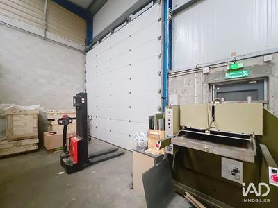 Local commercial - 255 m²