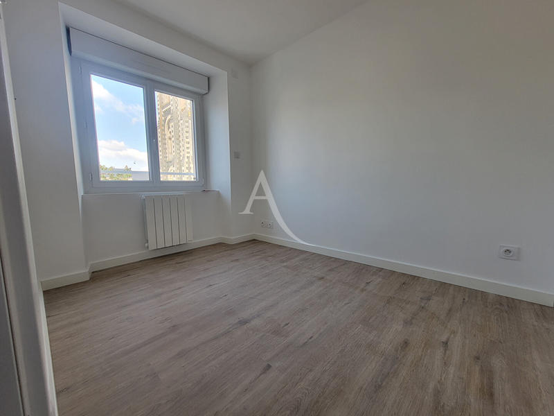 Maison - 101 m² - 7 pièces