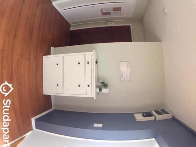 Chambre - 13 m² - 1 pièce