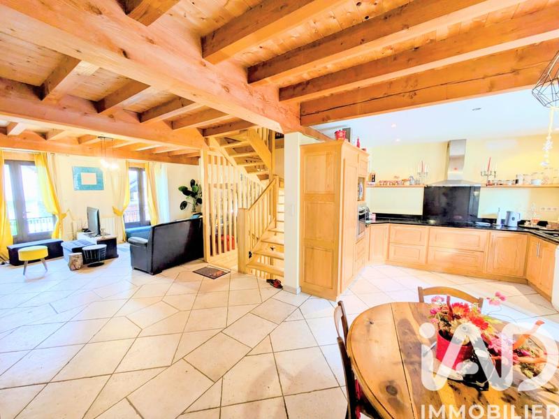 Maison de village - 154 m² - 7 pièces