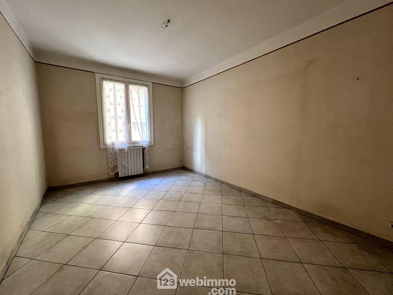 Appartement - 110 m² - 4 pièces