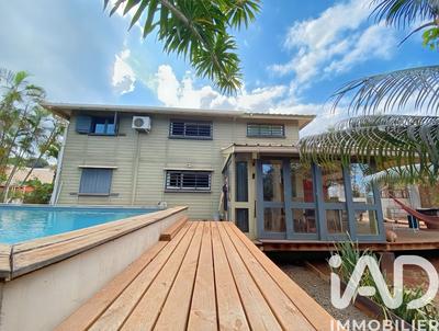 Maison - 120 m² - 5 pièces