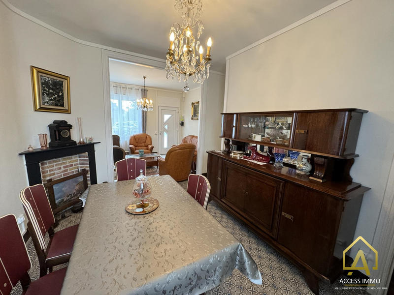 Maison - 90 m² - 7 pièces