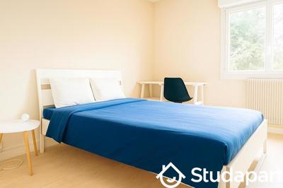 Chambre - 12 m² - 1 pièce