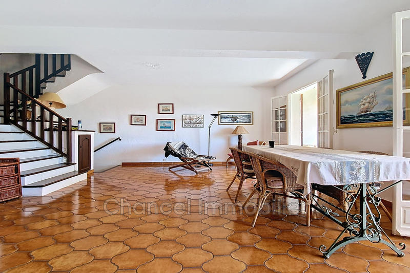 Appartement - 85 m² - 3 pièces