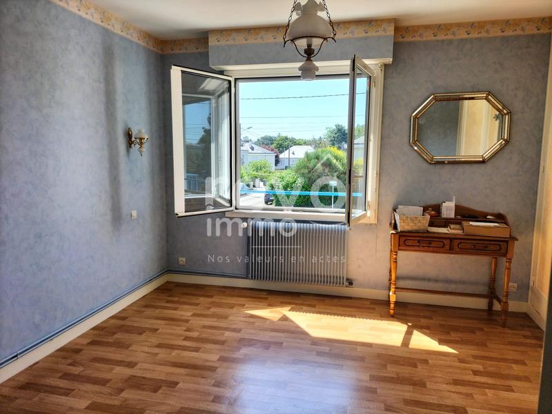 Maison jumelée - 98 m² - 4 pièces