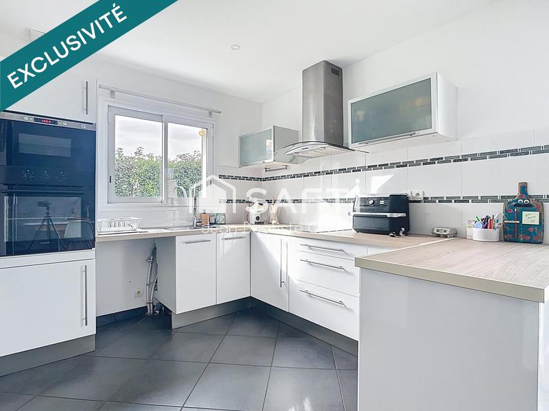 Maison - 98 m² - 4 pièces