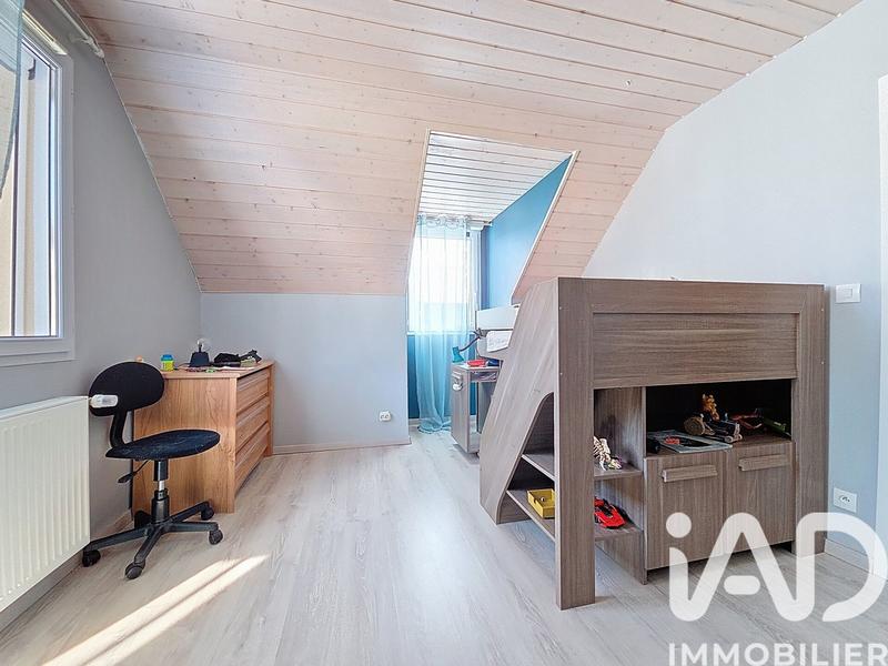 Maison - 145 m² - 6 pièces