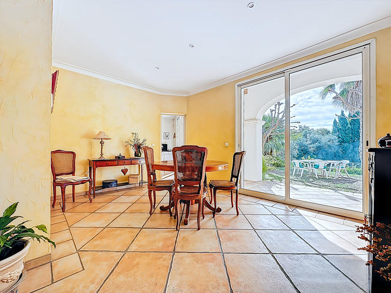 Maison - 147 m² - 4 pièces