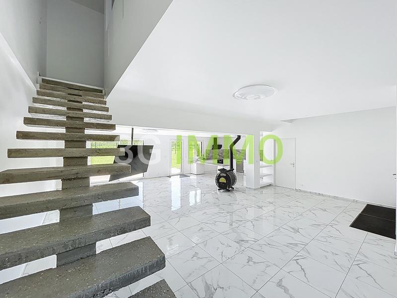 Maison contemporaine - 220 m² - 7 pièces