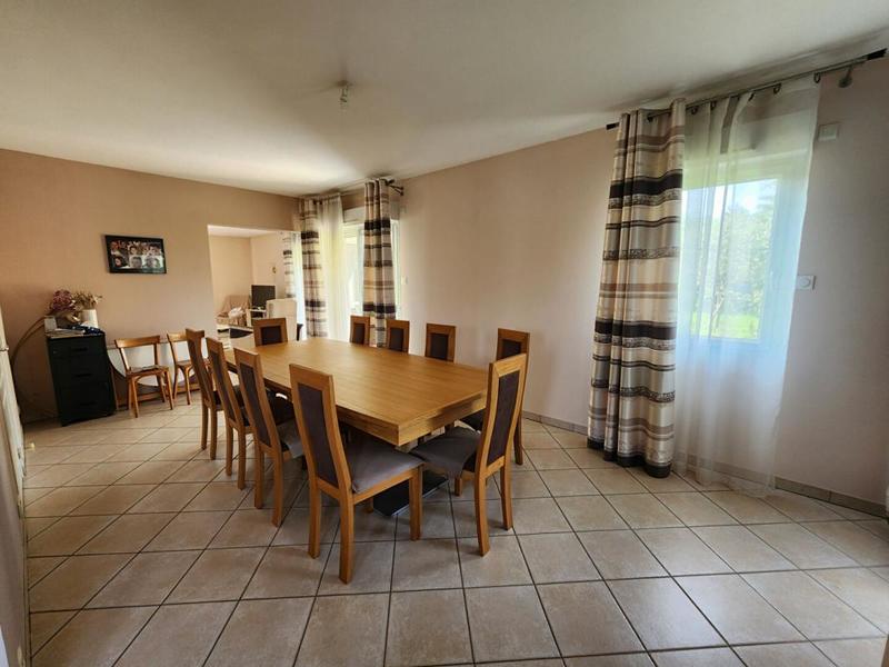 Maison - 190 m² - 9 pièces