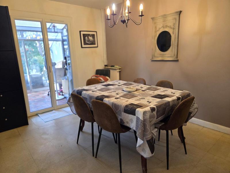 Maison - 123 m² - 6 pièces