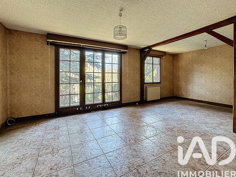 Maison - 93 m² - 5 pièces