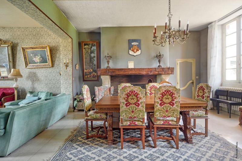 Maison de maîtres - 460 m² - 13 pièces