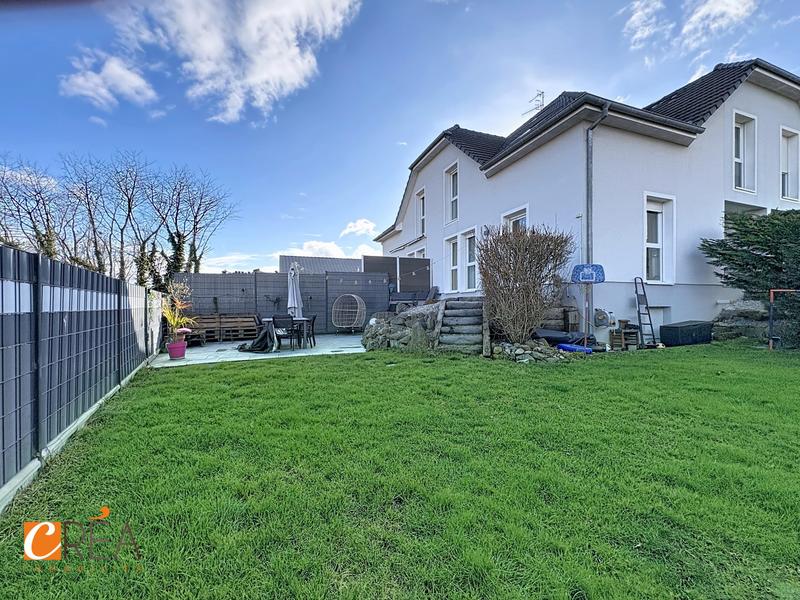 Maison - 88 m² - 6 pièces