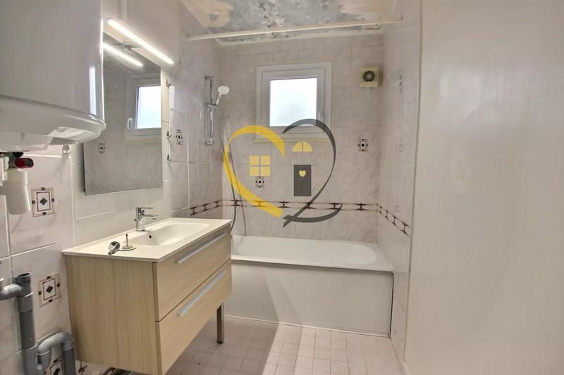 Appartement - 75 m² - 3 pièces