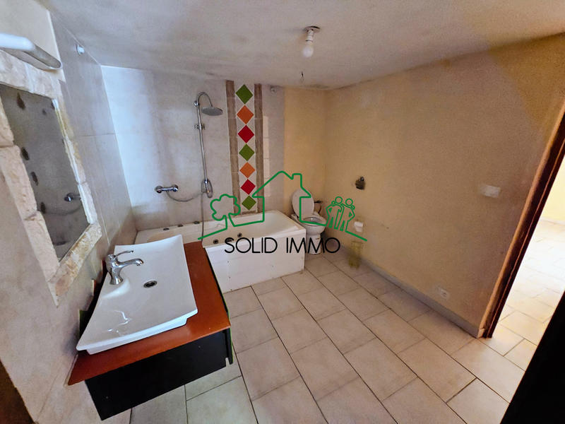 Maison - 160 m² - 6 pièces